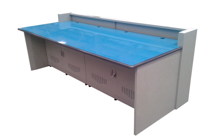 監(jiān)控操作臺(tái)